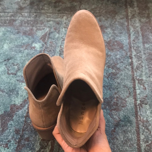 bp barris block heel